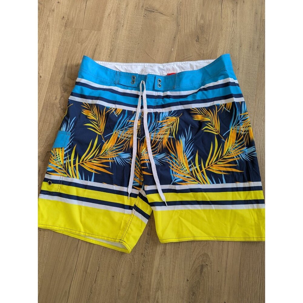 Mens Rowe Tropical Print Swim Shorts  Drawstring Pockets Sz38 NWT-lp